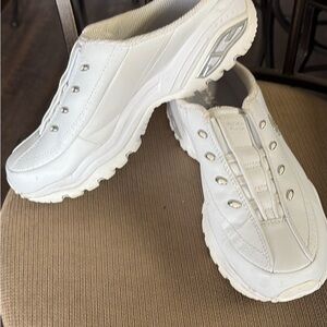 Skechers Ladies Mules Size 10